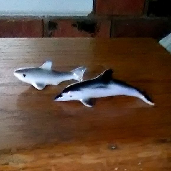 Bug House Mini Aquatic Animals/2 - Picture 1 of 4